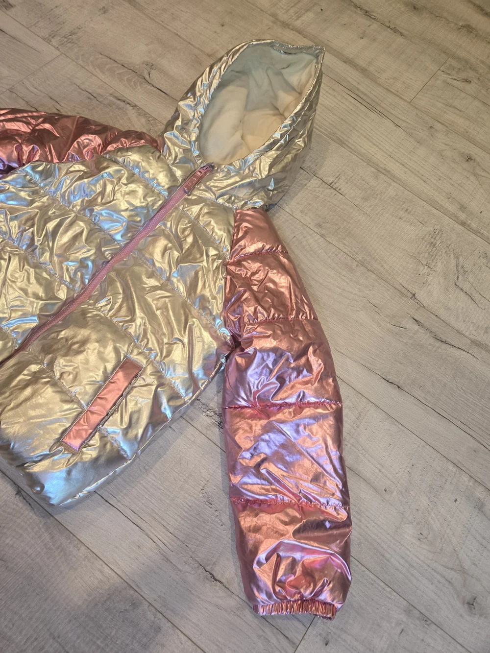 Old Navy shiny metallic